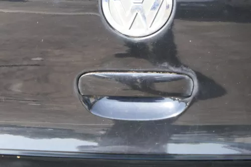VW Polo 9N3 9N Heckklappe Kofferraumklappe Klappe schwarz L041 - Scheibe (183240)