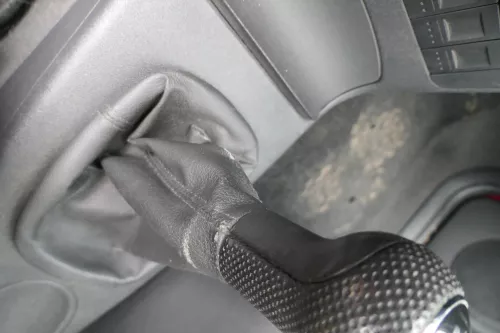 VW Lupo Polo 6N2 Schaltknauf Schaltsack Schaltung Schaltknüppel schwarz Leder (183304)