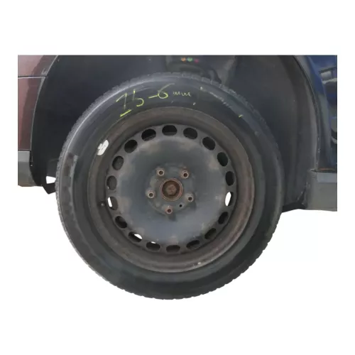 4x VW Passat 3C Golf Reifen Allwetterreifen M&S 205/55 R16 91V Felgen 5-7mm (183378)