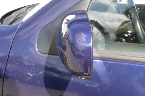 VW Golf 4 Bora elektrischer Spiegel vorne links Außenspiegel blau LB5N Glas (183474)