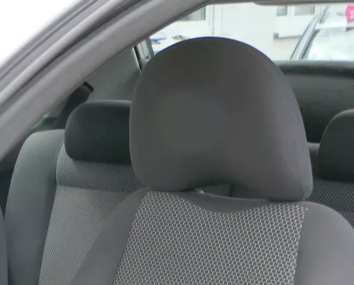 1x VW Fox 5Z Kopfstütze vorne links oder rechts 5Z0881901F 5C7  anthrazit dunkel