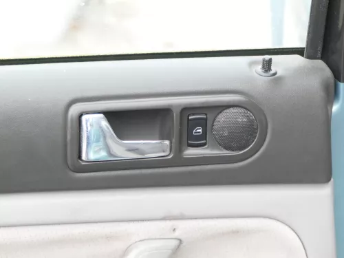 1x Passat 3B 3BG Türverkleidung Verkleidung Tür hinten links grau Griff Öffner (183627)