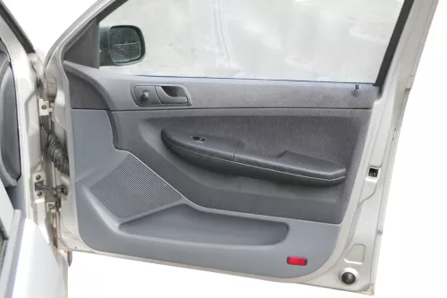 1x Fabia 6Y Türverkleidung Verkleidung Tür vorne rechts anthrazit