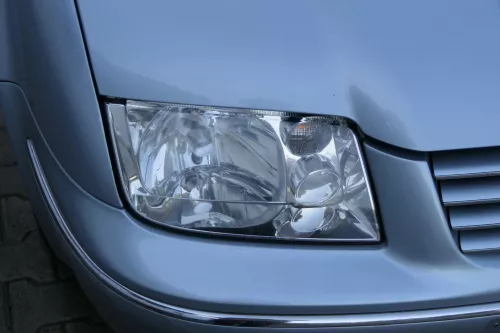 VW Bora Stoßstange vorne Frontstoßstange Stoßfänger vorn blau LB5S (183687)