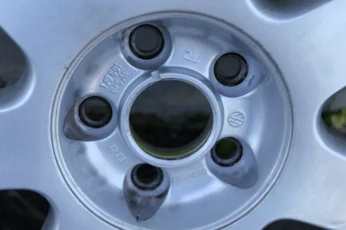 1x Felge Alufelge original VW Golf 4 Bora 6,5jx16H2 ET42 1J0601025AE Ronal    1 (183711)