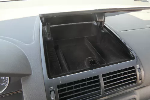 VW Sharan 7M Ablagefach Fach auf Armaturenbrett 7M3857919G (183747)