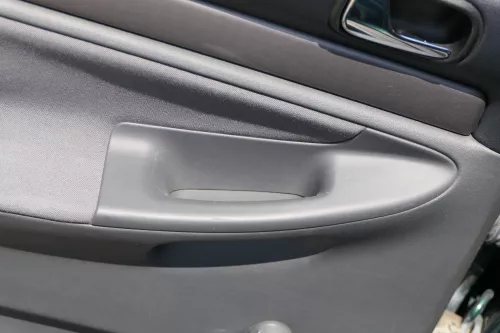 1x Audi A4 B5 Türverkleidung Verkleidung Tür hinten links  Griff Öffner (183773)
