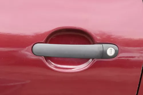 VW Polo 9N 9N3 Tür vorne links Fahrertür 2/3-Türer rot LC3R -ohne Anbauteile (183815)