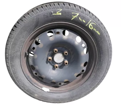 4x VW Polo 9N 6R Felgen Reifen 195/55 R15 85V Sommerreifen ca. 4-6mm
