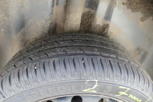 4x VW Polo 9N 6R Felgen Reifen 195/55 R15 85V Sommerreifen ca. 4-6mm (183832)