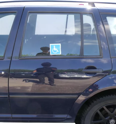 VW Golf 4 Bora Tür hinten links nur Kombi / Variant blau LA5G - ohne Anbauteile