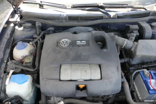 Golf 4 A3 8L TT 8N Leitung Leitungen Kraftstoffleitung Rohre Rohr 2,0 AZJ BEH