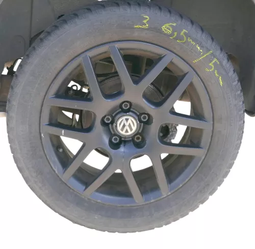 VW Golf 4 Bora Alufelgen 205/55 R16 91H 1J0601025R Montreal BBS Reifen 4-6mm M+S (183917)