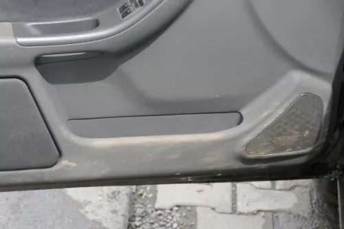 1x Audi A3 8L Türverkleidung Verkleidung Tür vorne links 2/3-Türer onyx/schiefer (183961)