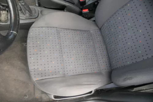 VW Polo 6N 6N2 Seat Ibiza 6K Golf 3 Sitz vorne links Fahrersitz 4/5-Türer höhenv (183978)