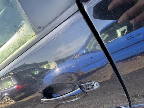 Golf 5 V 1K Tür Türblatt vorne links Fahrertür 2/3-Türer schwarz L041 + Rahmen (184031)