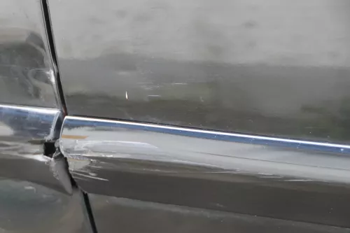 Golf 5 V 1K Tür Türblatt vorne rechts Fahrertür 2/3-Türer schwarz L041 + Rahmen (184032)