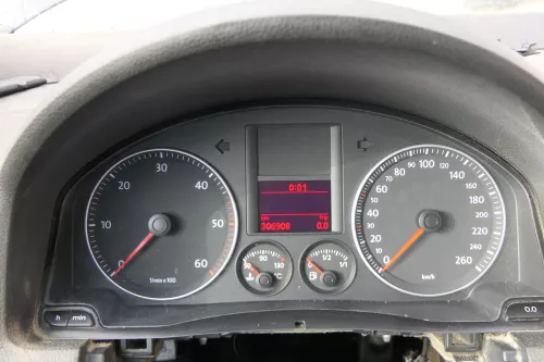 VW Golf 5 Kombi Jetta Tacho Kombiinstrument 1k0920864B 1.9 TDI 306.000 km