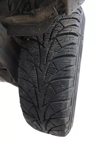 2x VW Golf 6 Plus 5M 195/65 R15 91T Winterreifen M+S Felgen Reifen M&S 8-8,5mm (184043)