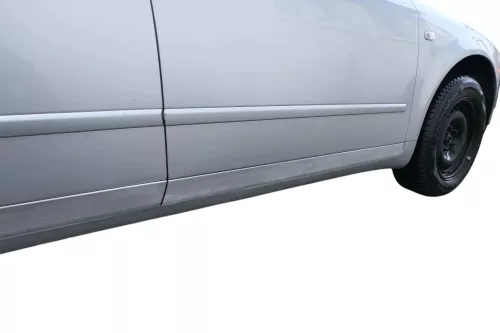 Audi A4 B6 8E nur Türblatt vorne rechts Beifahrertür silber LY7W Kombi+Limo Tür (184051)