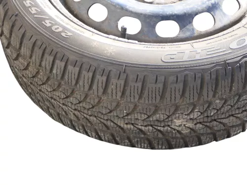 4x Audi A4 8E A6 4B Felgen 205/55 R16 91H Winterreifen Reifen 4-8mm (184143)