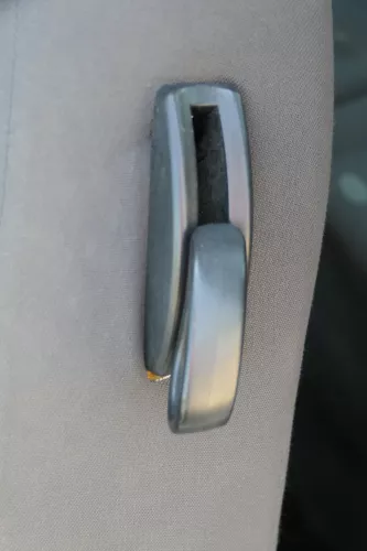 Seat Arosa VW Lupo Sitz vorn links Fahrersitz Höhenverstellung schwarz dunkel (184172)