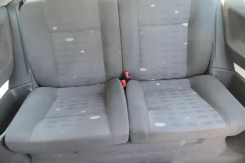 VW Lupo Seat Arosa Sitz Rückbank Sitzfläche für Kopfstützen schwarz (184173)