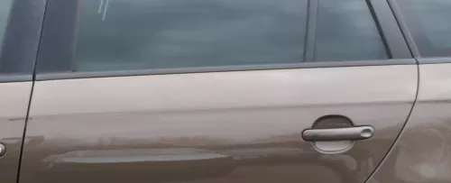 Golf 5/6 Kombi Leiste Zierleiste hinten links oben Fensterschachtabdeckung schwa