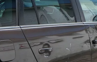 Golf 5/6 Kombi Leiste Zierleiste hinten rechts oben Fensterschachtabdeckung schw (184228)