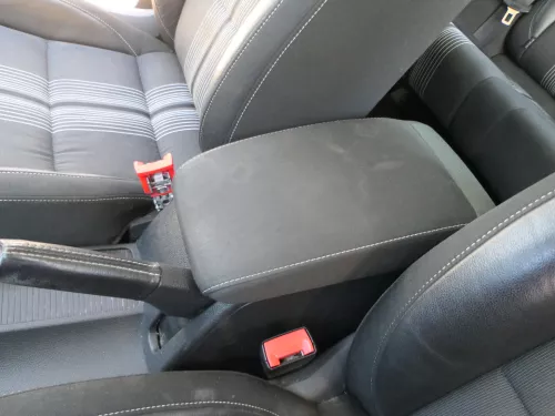 Golf 6 5K Mittelarmlehne Armlehne Lehne Mitte Original verschiebar zum nachrüst