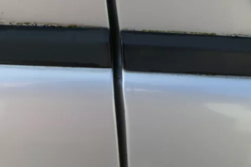 Skoda Fabia 6Y Kombi Limousine Tür vorne rechts Beifahrertür grau silber LF7T (184281)