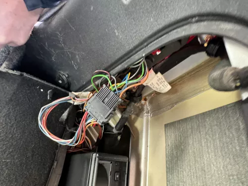 Skoda Octavia 1U Anhängerkupplung Anhängekupplung abnehmbar Westfalia Kabelkbaum (184351)