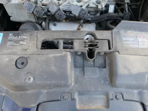 Ibiza 6L Motorhaube Motorhaubenschloß Schloß Klappenschloß vorn 6L0823509D