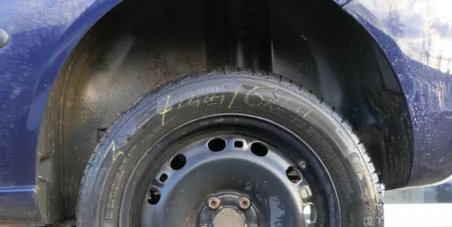 Seat ibiza 6L Radhausschale Dämpfung Radhaus vorne rechts 6L0809958D