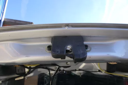 VW Golf 5 V Heckklappe hinten Kofferraumklappe + Scheibe grau silber LA7W (184427)