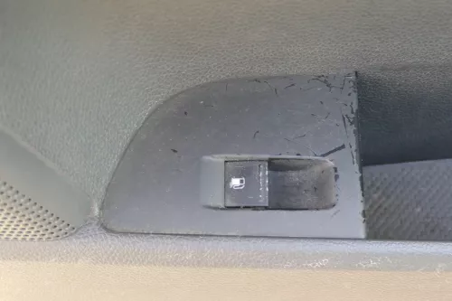 1x Golf 5 Limousine Türverkleidung Verkleidung Tür vorn links 4/5Türer Lautspre (184429)