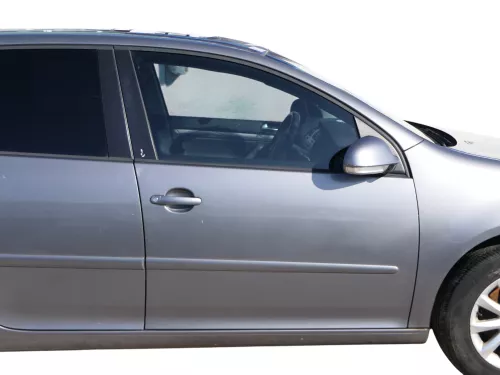 Golf 5 V 1K Tür Türblatt vorne rechts Beifahrertür 4/5-Türer grau LA7T +Rahmen