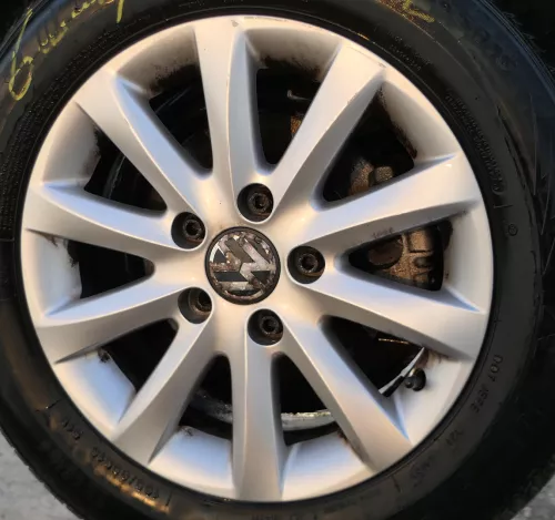 1x Felge Alufelge original VW Golf 5 Touran 6,5jx15H2 ET50 1K0601025CA Bristol 2