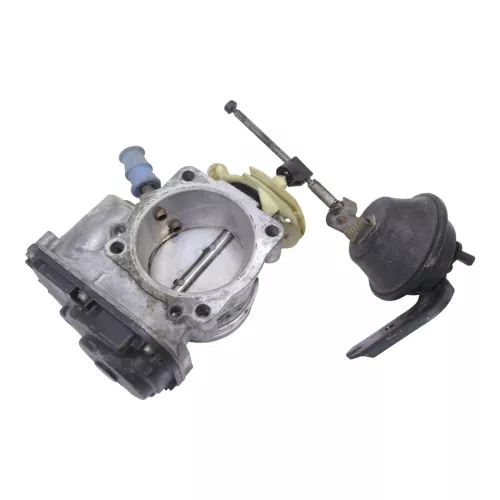 Audi A4 B5 Passat 3B Drosselklappe 078133063AM 2.4 2,8 AGA AJG APC ACK AGE Motor (184490)
