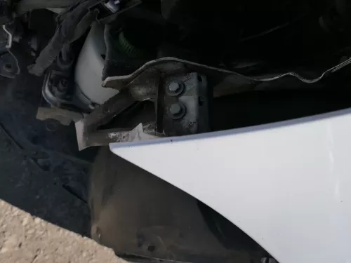 VW Polo 6R 6C Kotflügel vorne links weiß LB9A (184496)