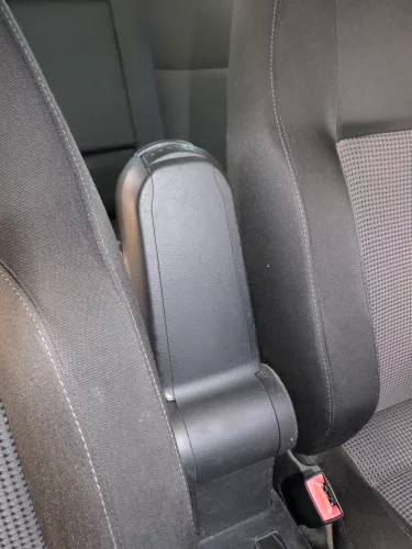 VW Golf 4 Bora Mittelarmlehne Armlehne original mitte schwarz zum nachrüsten (184608)