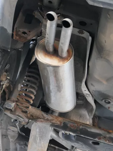 Golf 4 Bora Auspuff Endtopf + Mitteltopf AGZ AQN AUM Variant Kombi 2,3 1,8T