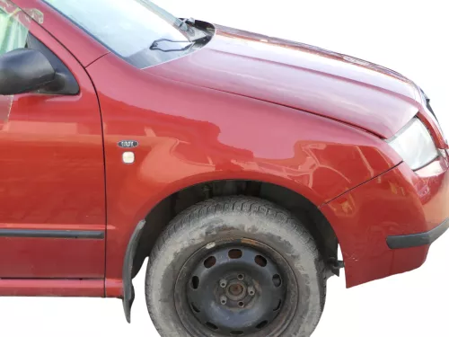 Skoda Fabia 6Y Kotflügel vorne rechts rot braun LF3T auch Kombi Facelift