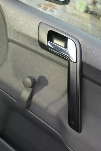 1x VW Polo 9N Türverkleidung Verkleidung Tür vorne rechts 2/3-Türer Griff Öffner (184652)