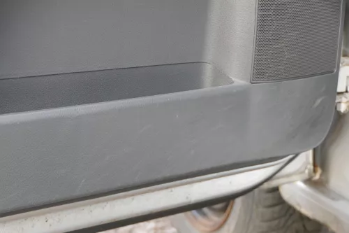 1x VW Polo 9N Türverkleidung Verkleidung Tür vorne links 2/3-Türer Griff Öffner (184653)