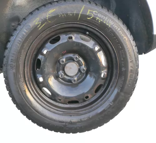 4x Skoda Fabia Felgen Reifen 165/70 R14 81T Winterreifen M&S 5jx14H2 ET35 5-6mm (184656)