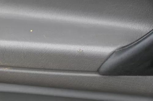 1x Polo 6N Türverkleidung Verkleidung Tür vorne links 2/3-Türer grau Griff (184679)