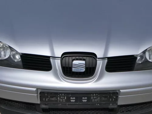 Seat Arosa 6H Stoßstange Frontstoßstange vorne grau silber LS7N Facelift + Grill (184682)