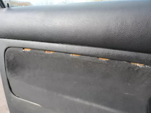 VW Golf 4 2/3-Türer Türverkleidung Verkleidung Tür vorne links schwarz (184701)