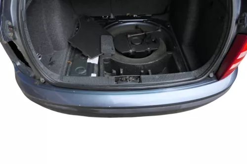 Skoda Fabia 6Y Kombi Stufenhec Stoßstange hinten Heckstoßstange grau LC7V (184802)